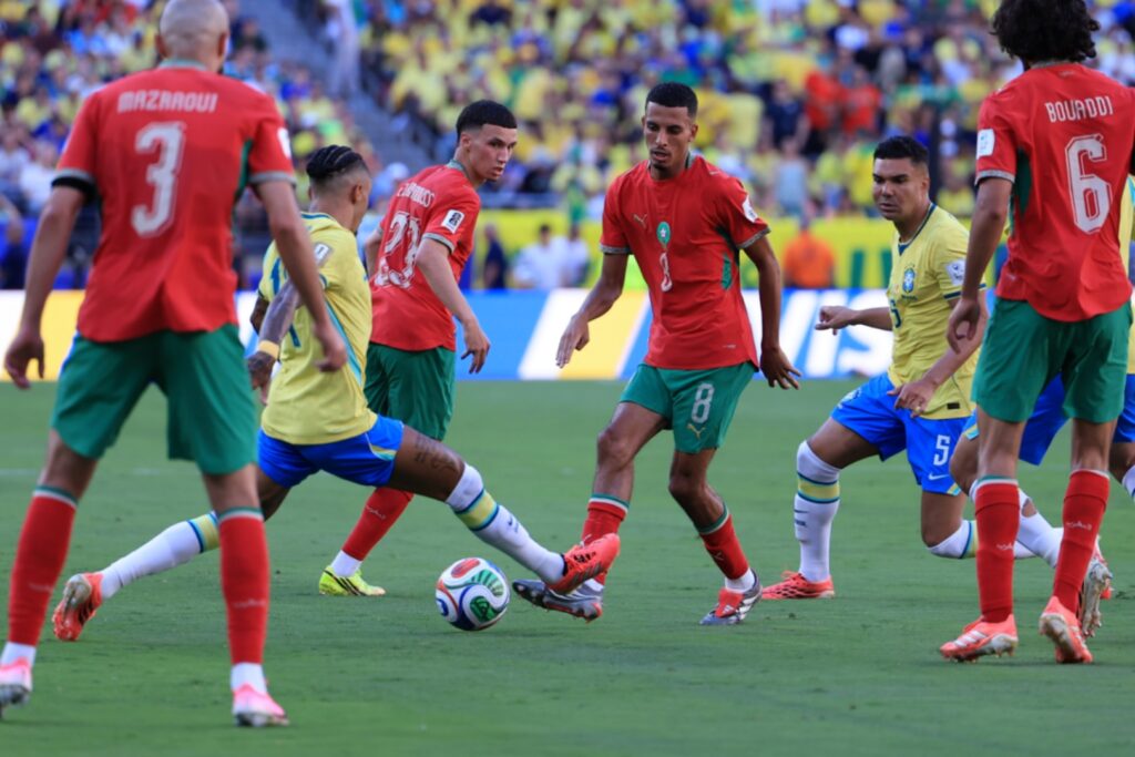 المنتخب المغربي يفتتح مشواره في المونديال بتعادل إيجابي مع البرازيل