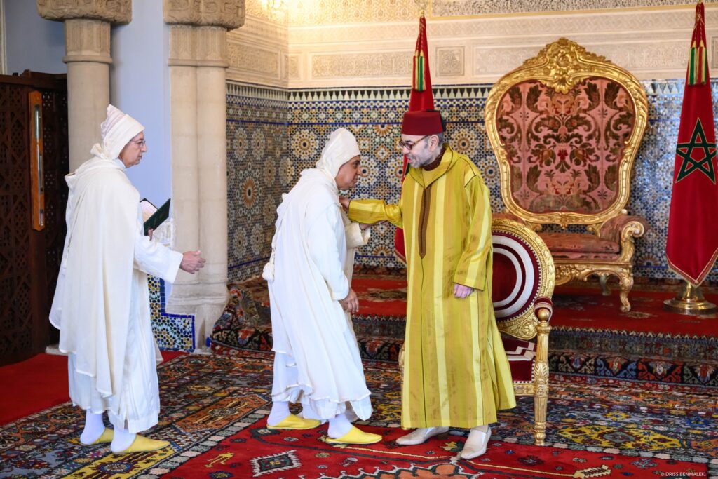 الملك يستقبل الأعضاء الجدد بالمحكمة الدستورية ويعين محمد أمين بنعبد الله رئيساً لها