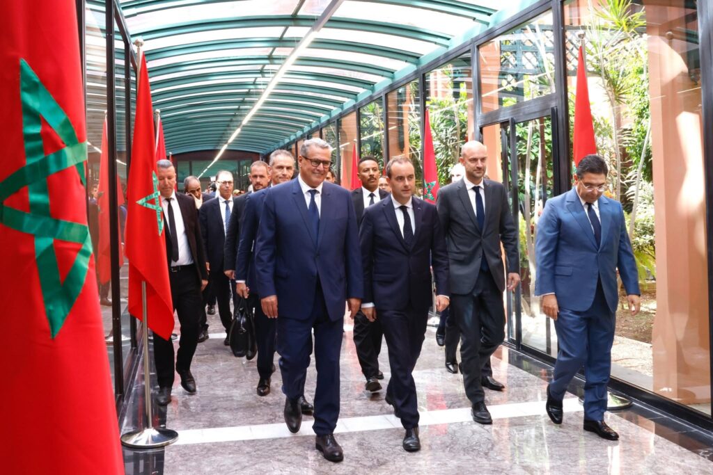 المغرب وفرنسا يختتمان الدورة الـ15 للاجتماع رفيع المستوى بتوقيع اتفاقيات جديدة المغرب وفرنسا يختتمان الدورة الـ15 للاجتماع رفيع المستوى بتوقيع اتفاقيات جديدة