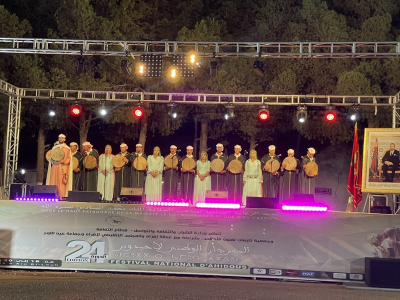 المهرجان الوطني لفن أحيدوس يجمع 40 فرقة فولكلورية بعين اللوح مهرجان أحيدوس