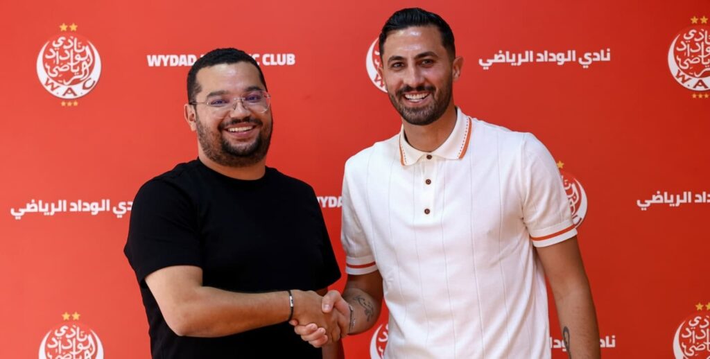 الوداد الرياضي يعزز صفوفه بالتعاقد مع الحسوني وجنان الله وغانيمي