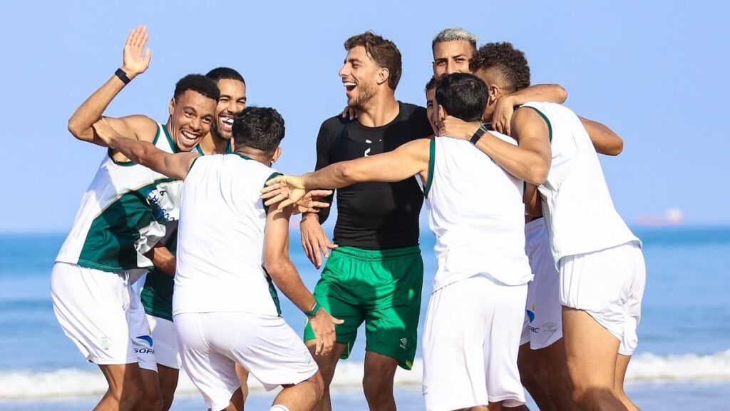 الرجاء يحسم صفقتي أكبيكبورنو وهوجا ويضمهما إلى تحضيراته بأكادير