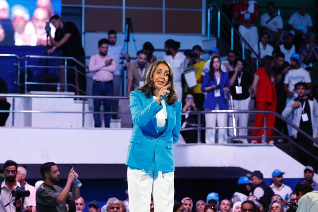 نادية فتاح: الرهان المقبل هو بناء مغرب مزدهر والأحرار ملتزمون بالمساهمة في تحقيقه نادية فتاح عضو المكتب السياسي لحزب التجمع الوطني للأحرار ووزيرة الاقتصاد والمالية