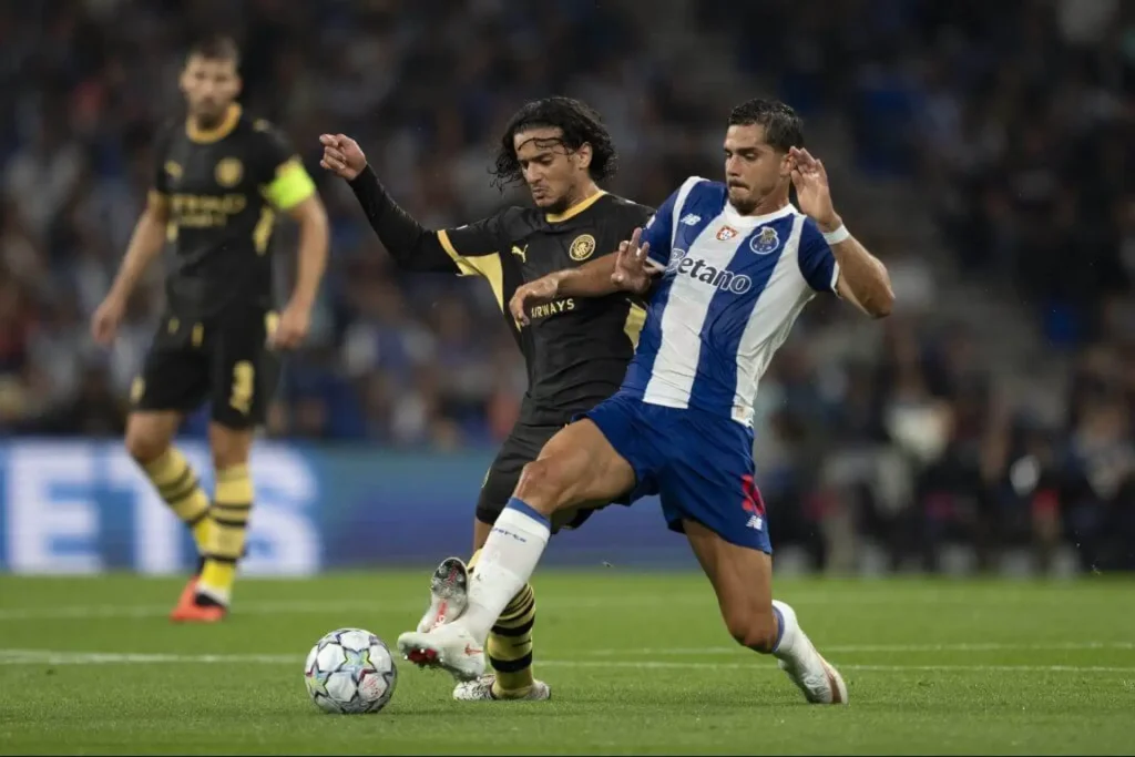 لاعب الوسط المغربي، أيوب بوعدي