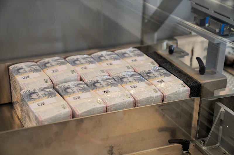 مندوبية التخطيط تكشف تفاقم حاجة تمويل الاقتصاد الوطني إلى 5% مع ارتفاع الاستهلاك أوراق مالية من فئة 100 درهم مغربي
